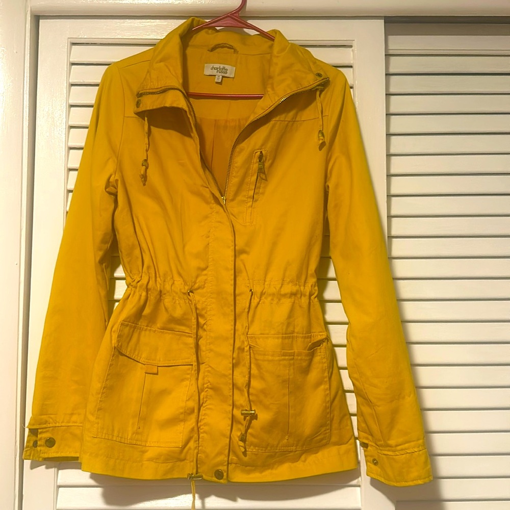 Size Medium Charlotte Russe Yellow Jacket